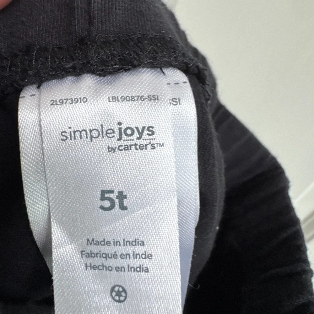 Carters worn 2x